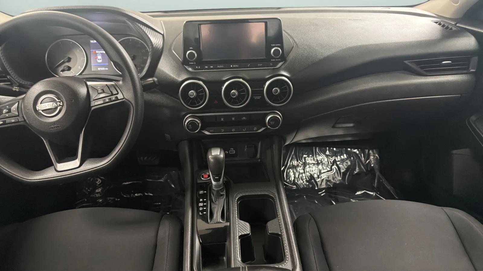 Nissan Sentra photo 17