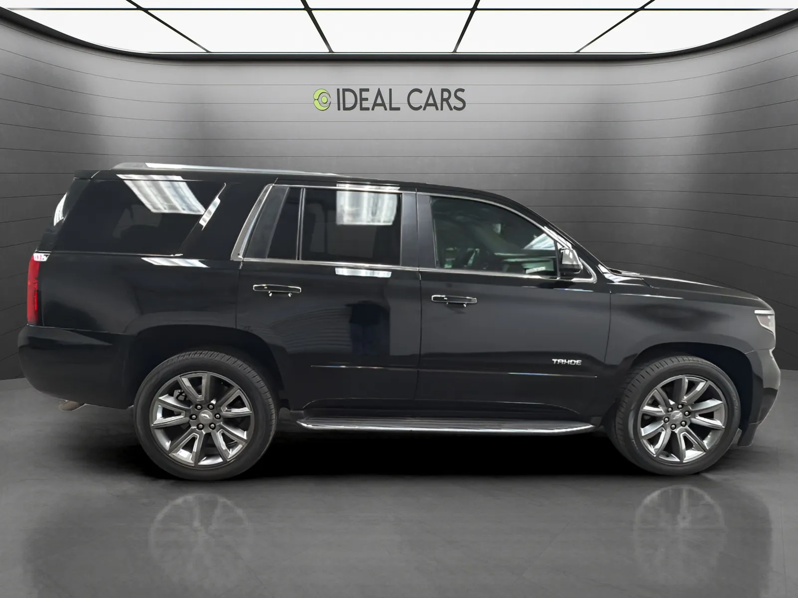 Chevrolet Tahoe photo 4