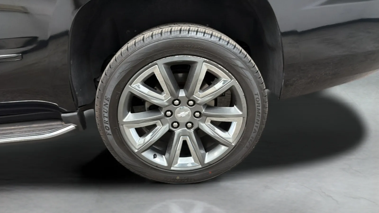 Chevrolet Tahoe photo 27
