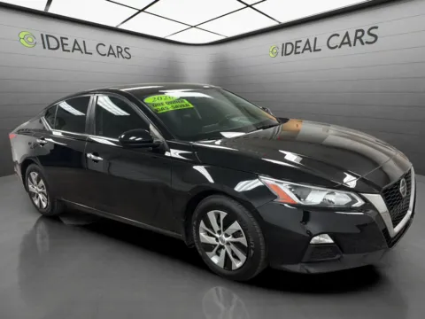 Another view of 2020 Nissan Altima 2.5 S for sale in Mesa, AZ at Ideal Cars - Broadway