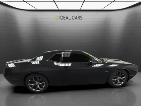 More photos of 2019 Dodge Challenger R/T at Ideal Cars - Broadway, AZ