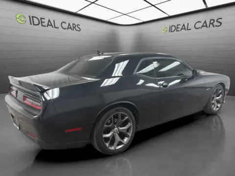 More photos of 2019 Dodge Challenger R/T at Ideal Cars - Broadway, AZ