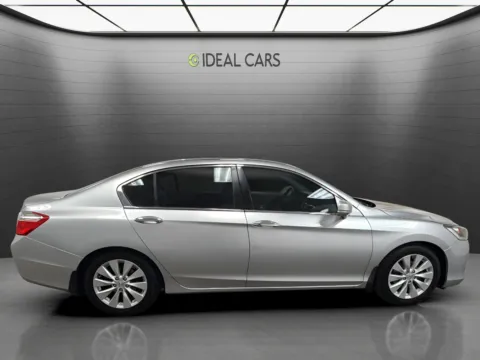 More photos of 2013 Honda Accord EX at Ideal Cars - Broadway, AZ