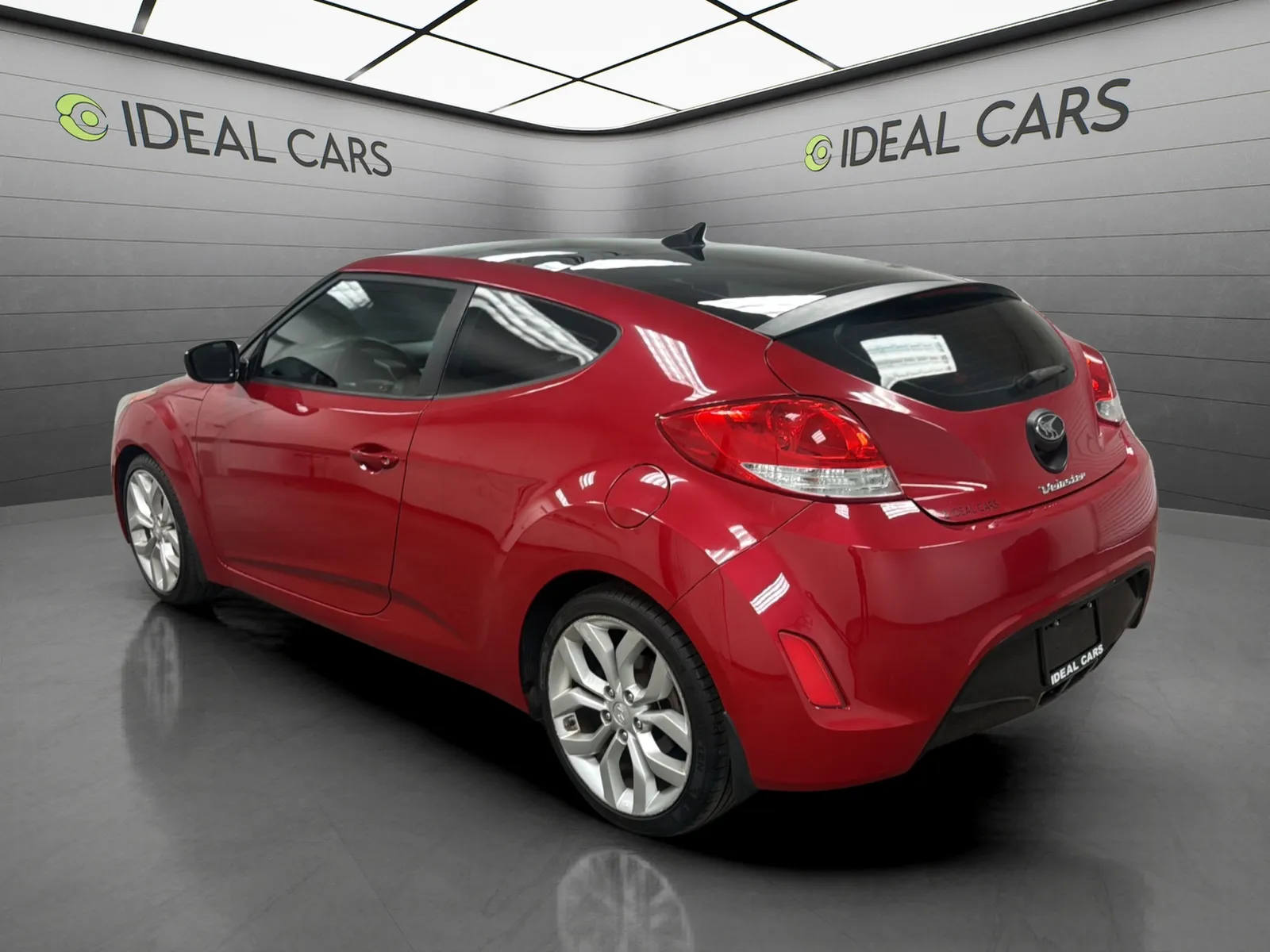 Hyundai Veloster photo 7