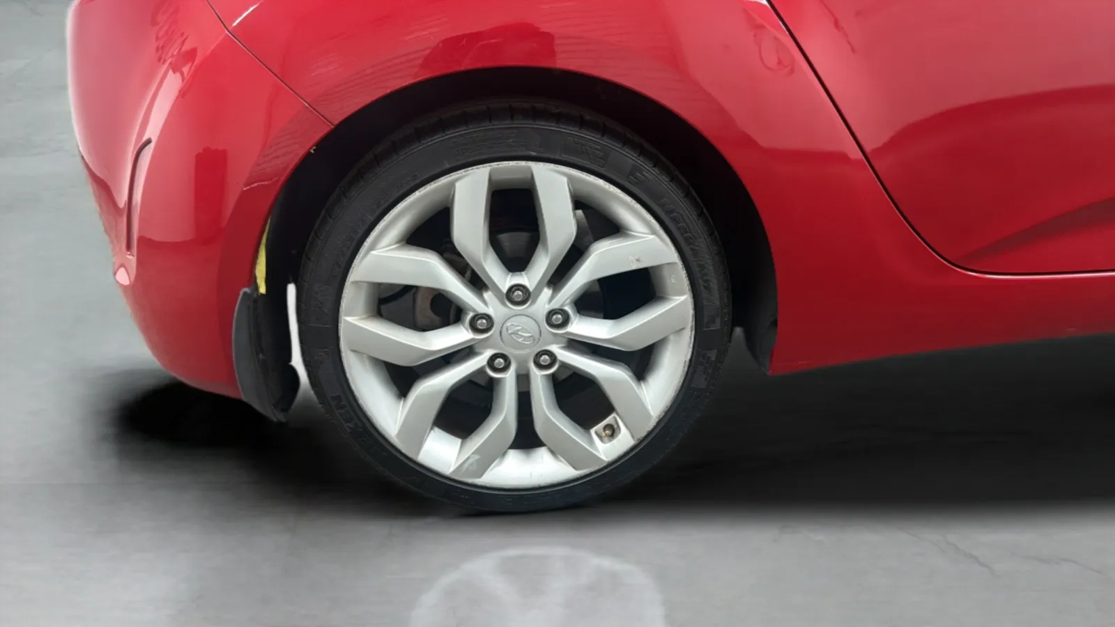 Hyundai Veloster photo 24