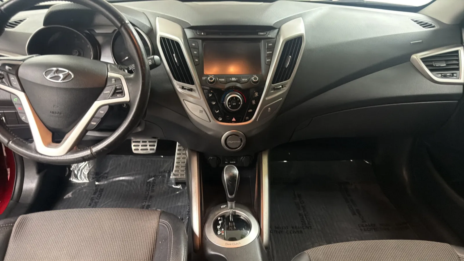 Hyundai Veloster photo 14