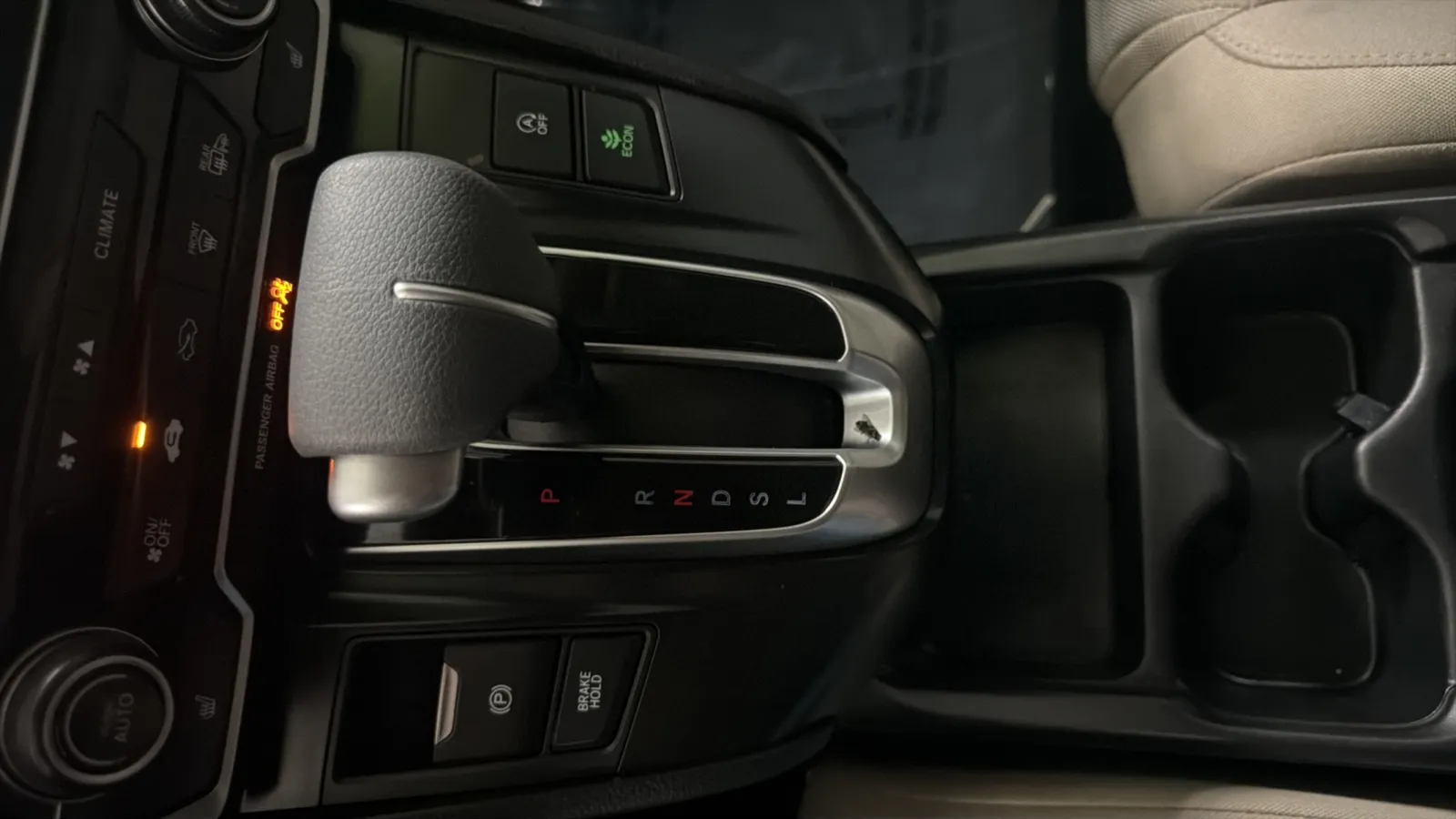 Honda CR-V photo 12