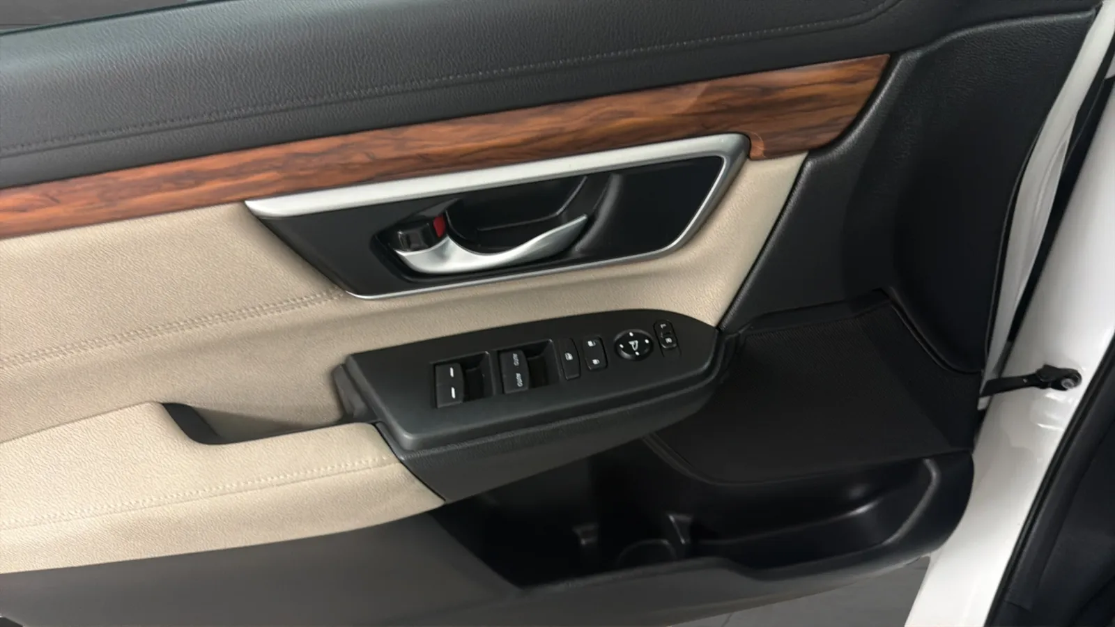Honda CR-V photo 17