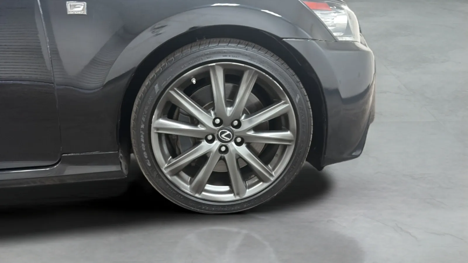 Lexus GS photo 25