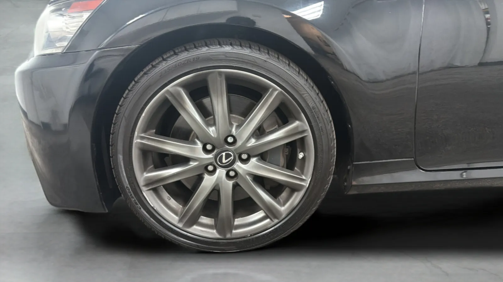 Lexus GS photo 28