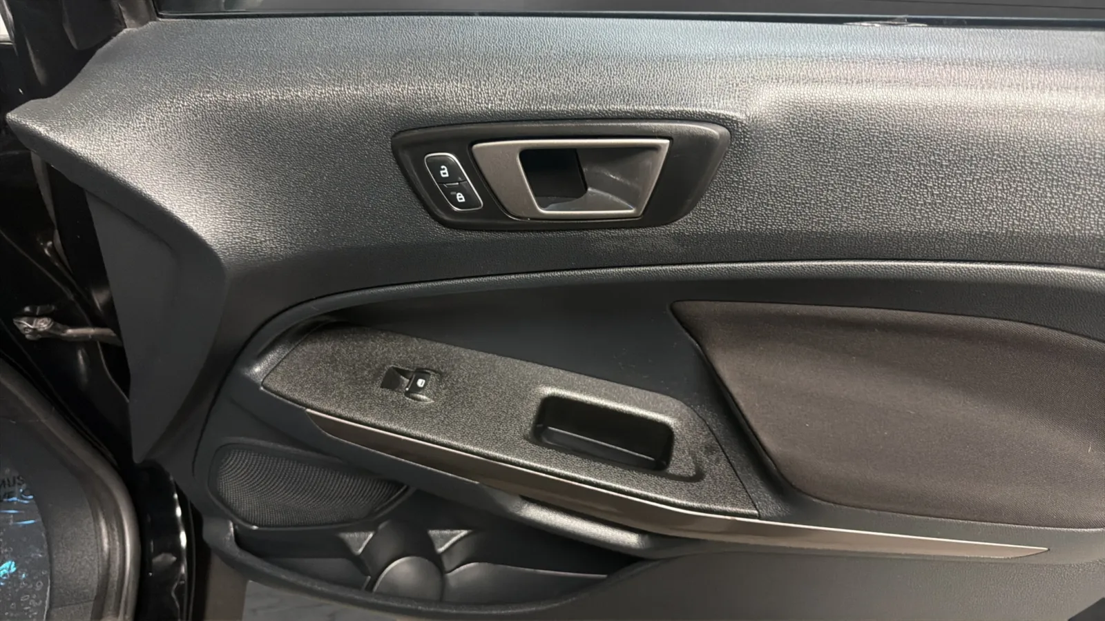 Ford Ecosport photo 18