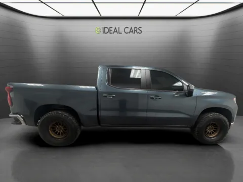 More photos of 2020 Chevrolet Silverado 1500 LT at Ideal Cars - Broadway, AZ