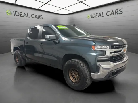 Another view of 2020 Chevrolet Silverado 1500 LT for sale in Mesa, AZ at Ideal Cars - Broadway