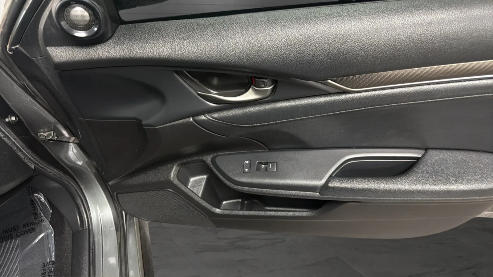 Honda Civic photo 18