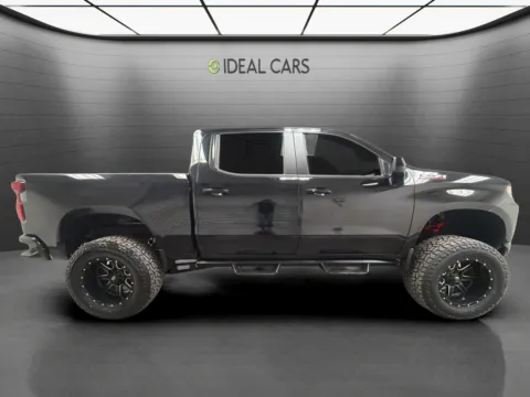 More photos of 2020 Chevrolet Silverado 1500 LT Trail Boss at Ideal Cars - Broadway, AZ