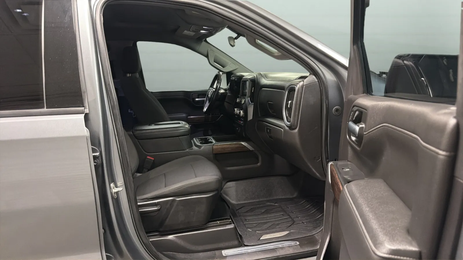 GMC Sierra photo 22