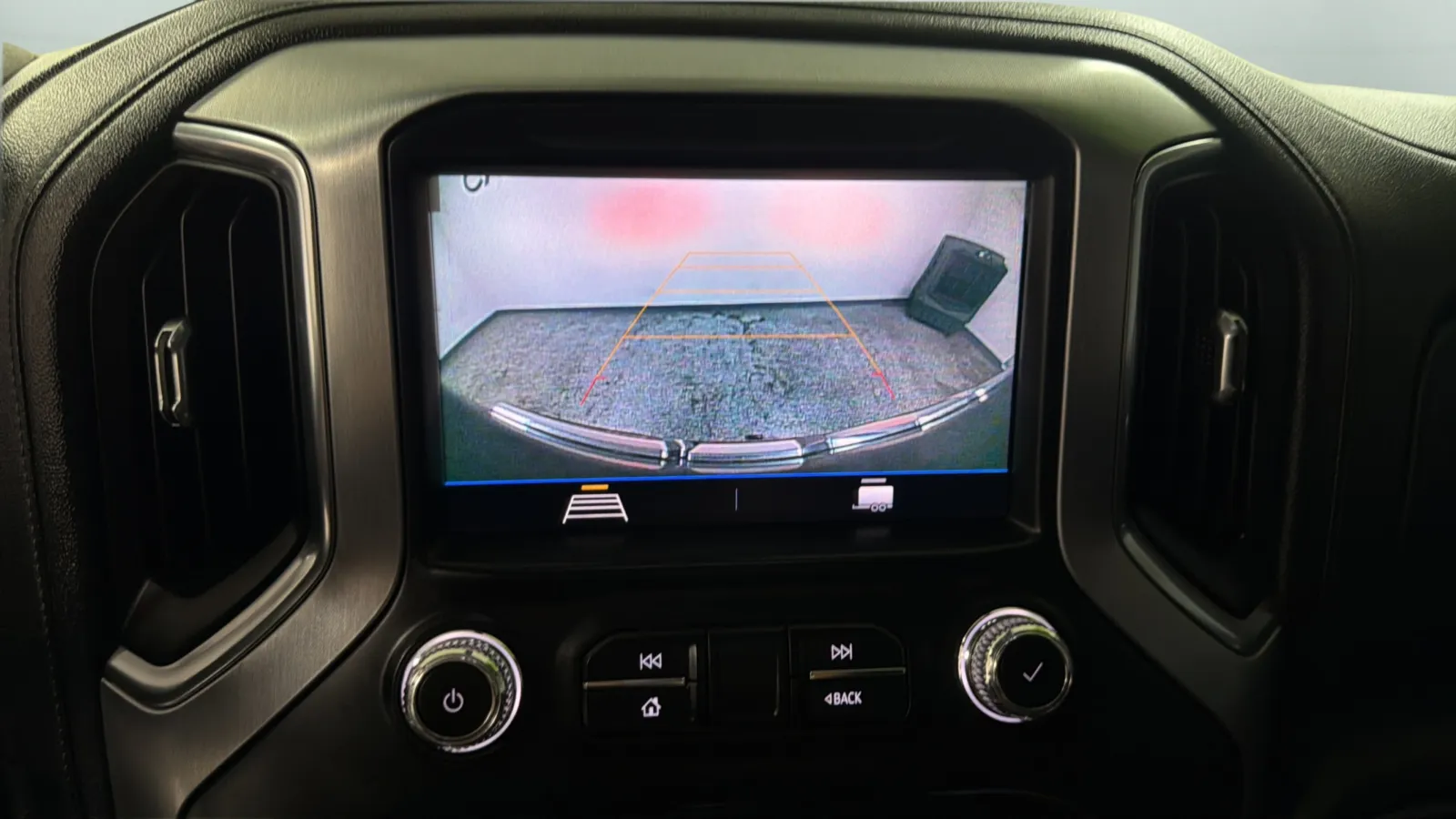 GMC Sierra photo 14