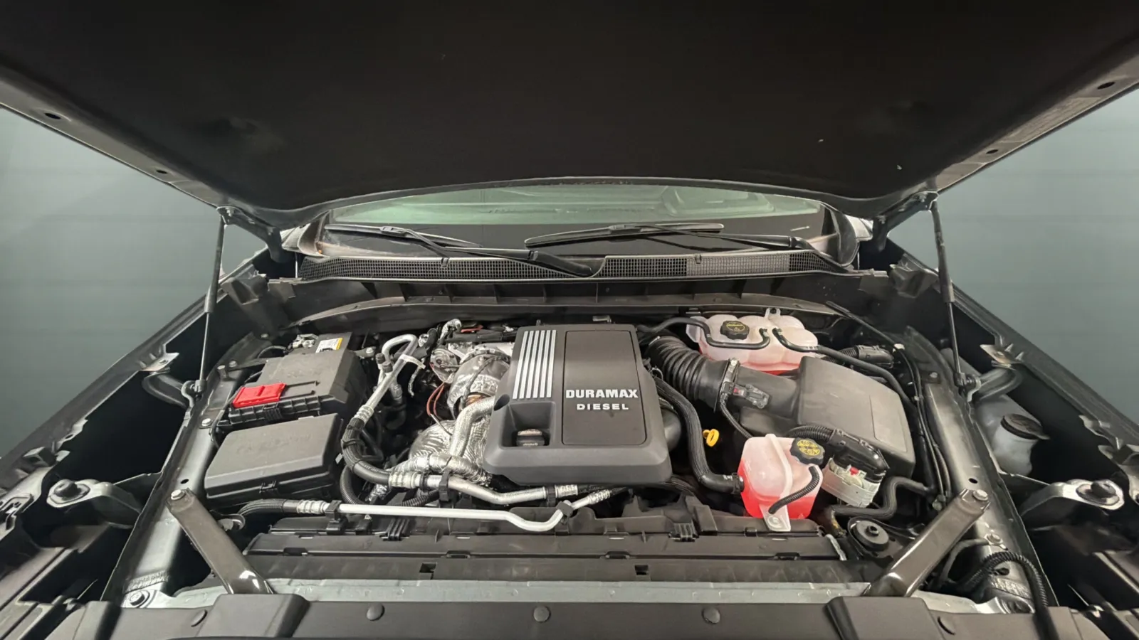 Chevrolet Silverado photo 23