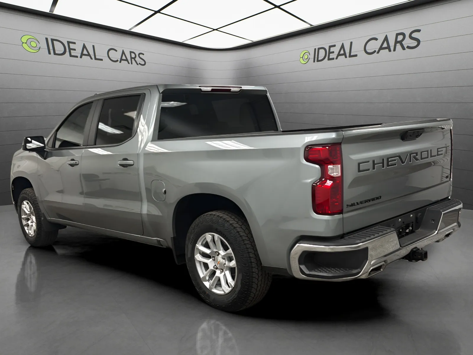 Chevrolet Silverado photo 7