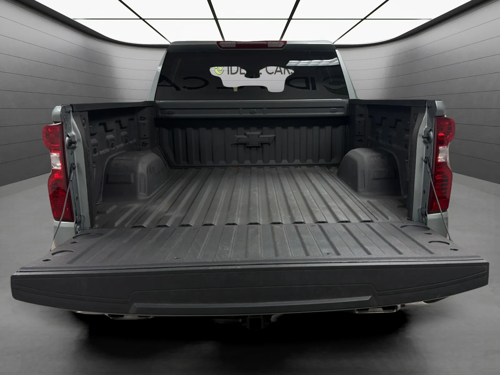 Chevrolet Silverado photo 20