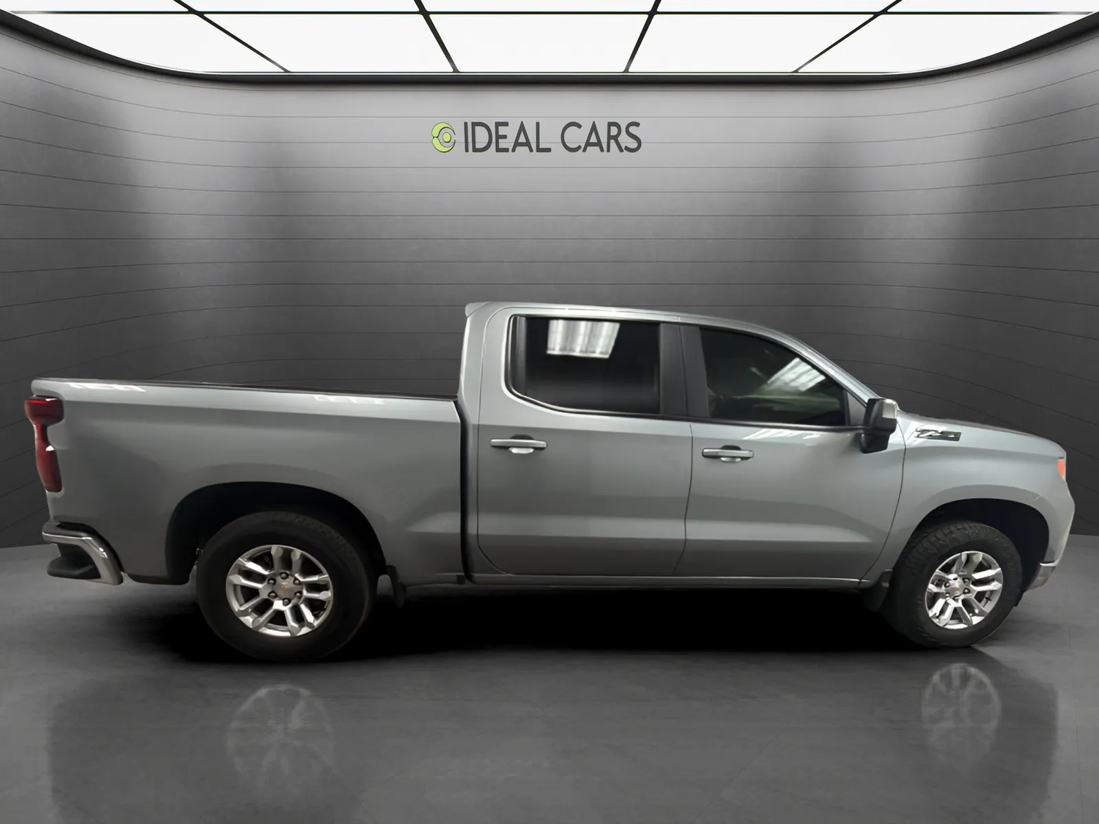 Chevrolet Silverado photo 4