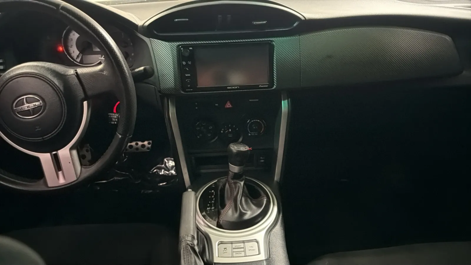 Scion FR-S photo 16