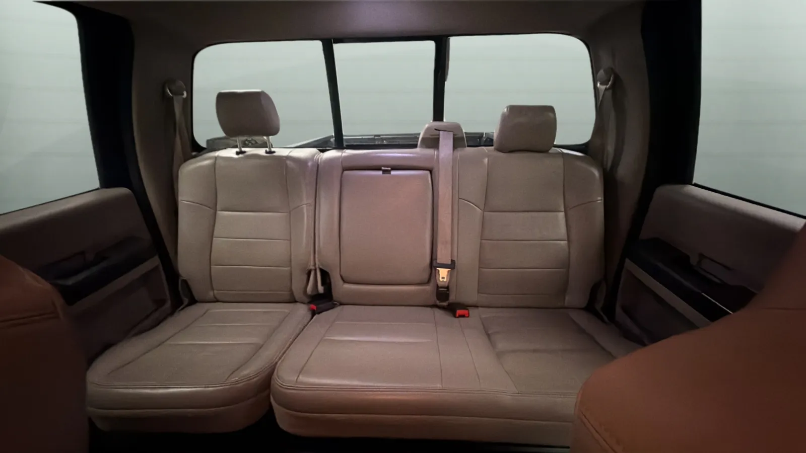 Ford F-250 photo 17