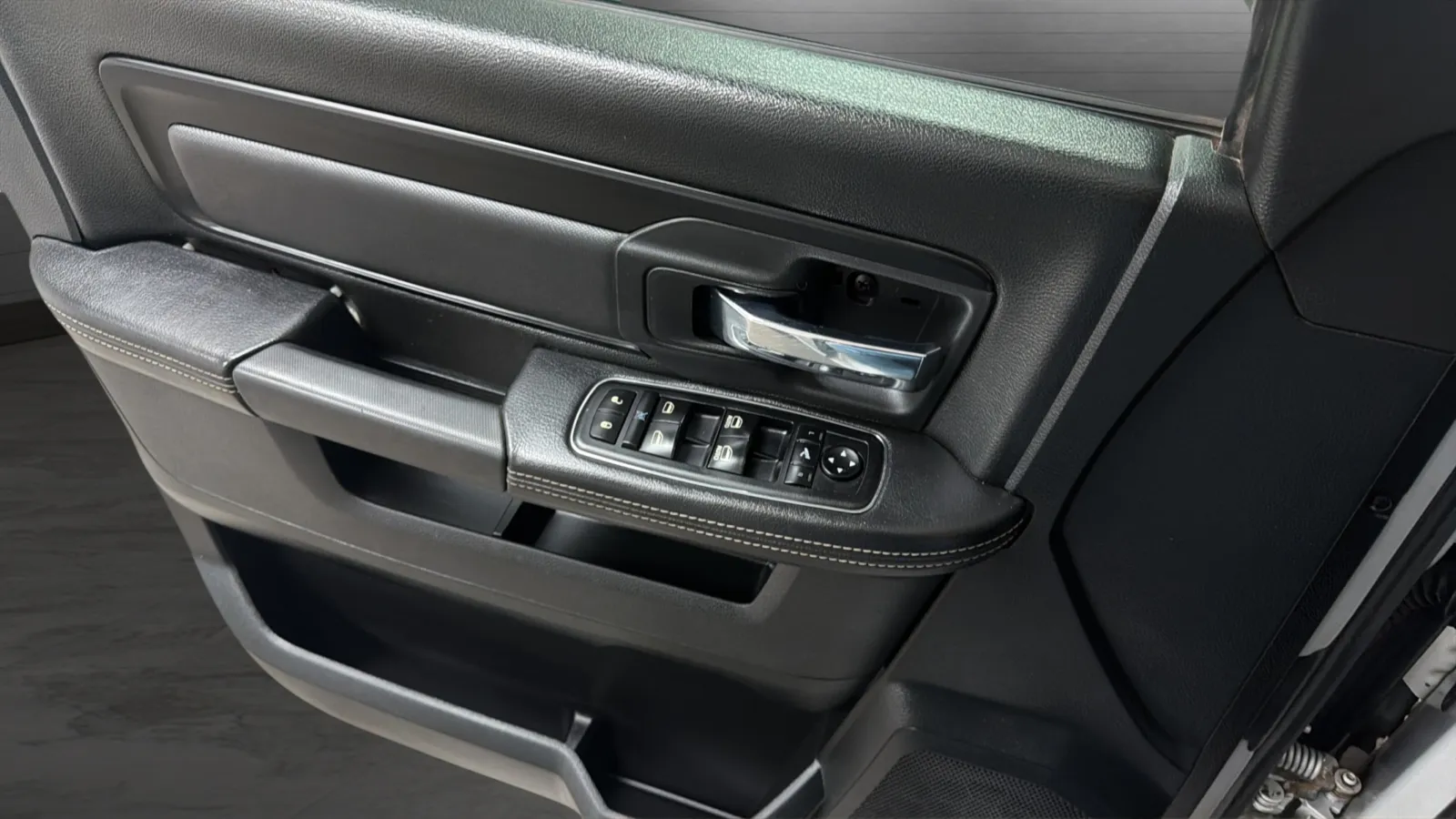 Ram 1500 photo 17