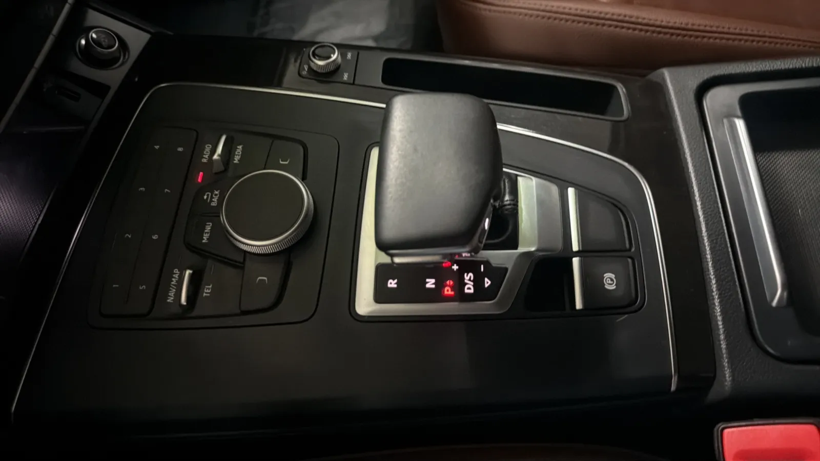 Audi Q5 photo 12