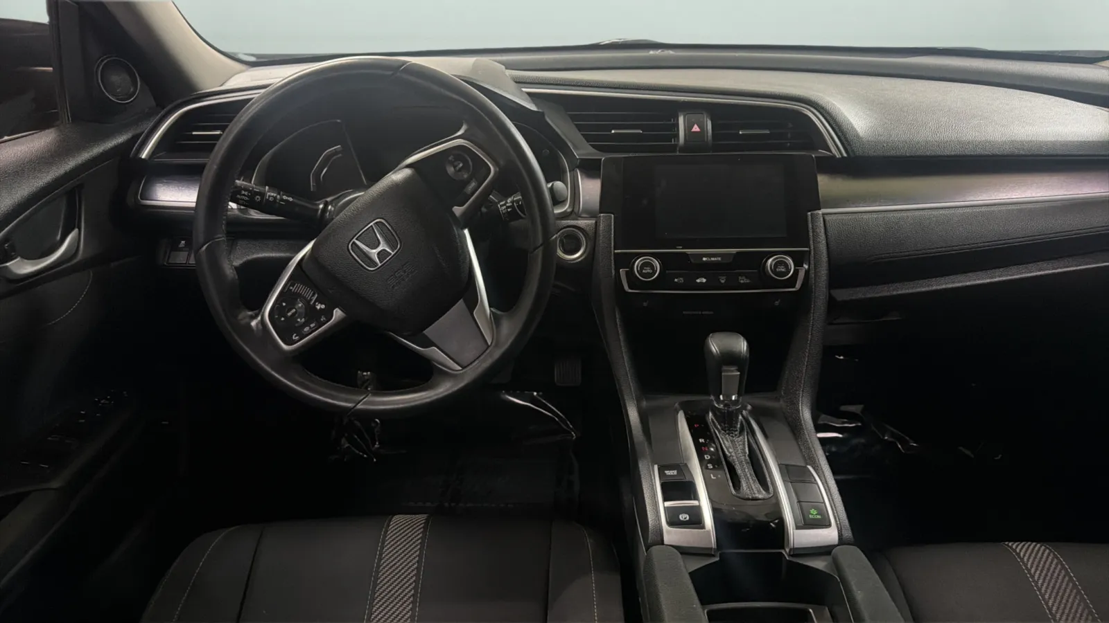 Honda Civic photo 11