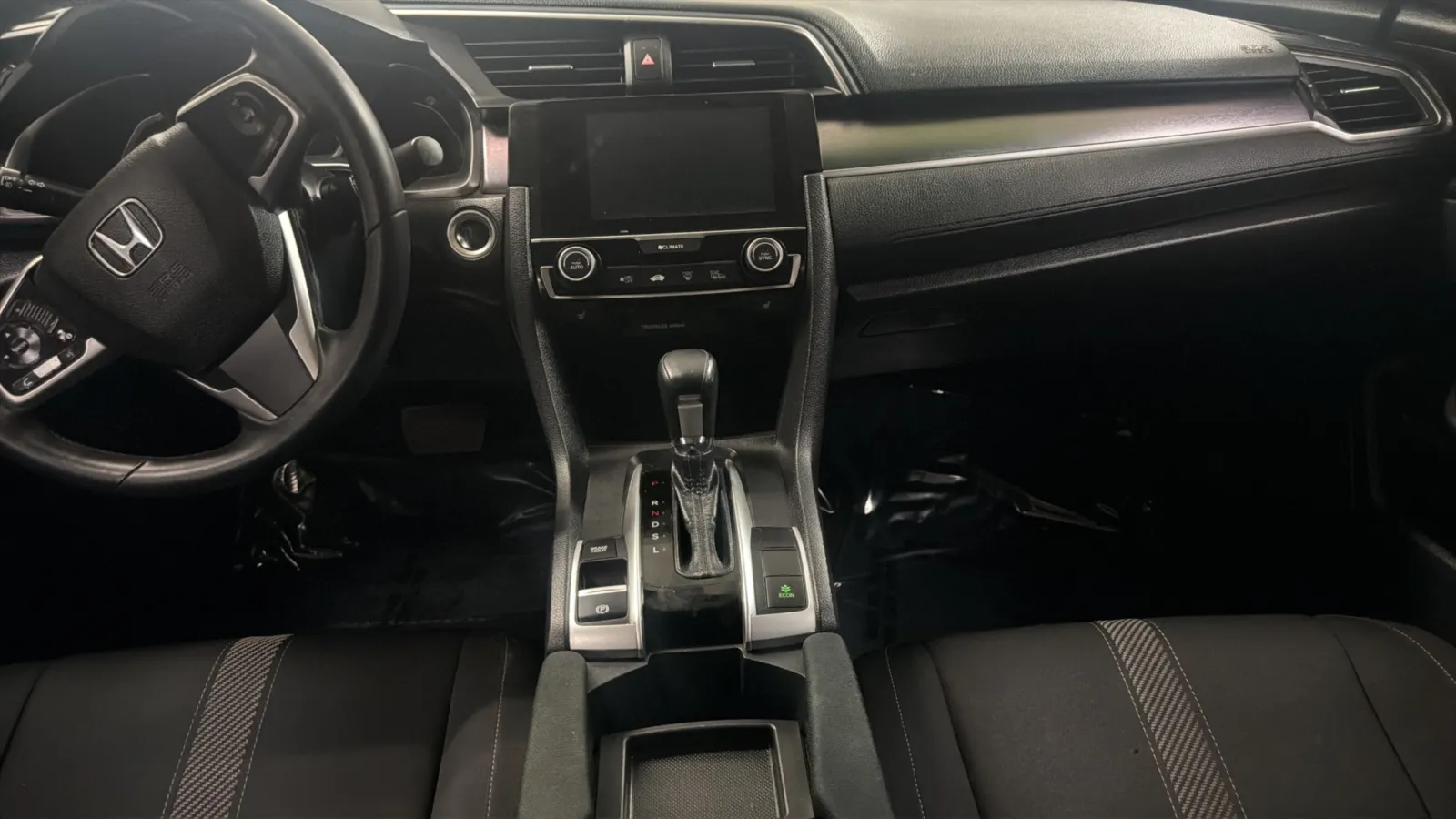 Honda Civic photo 17