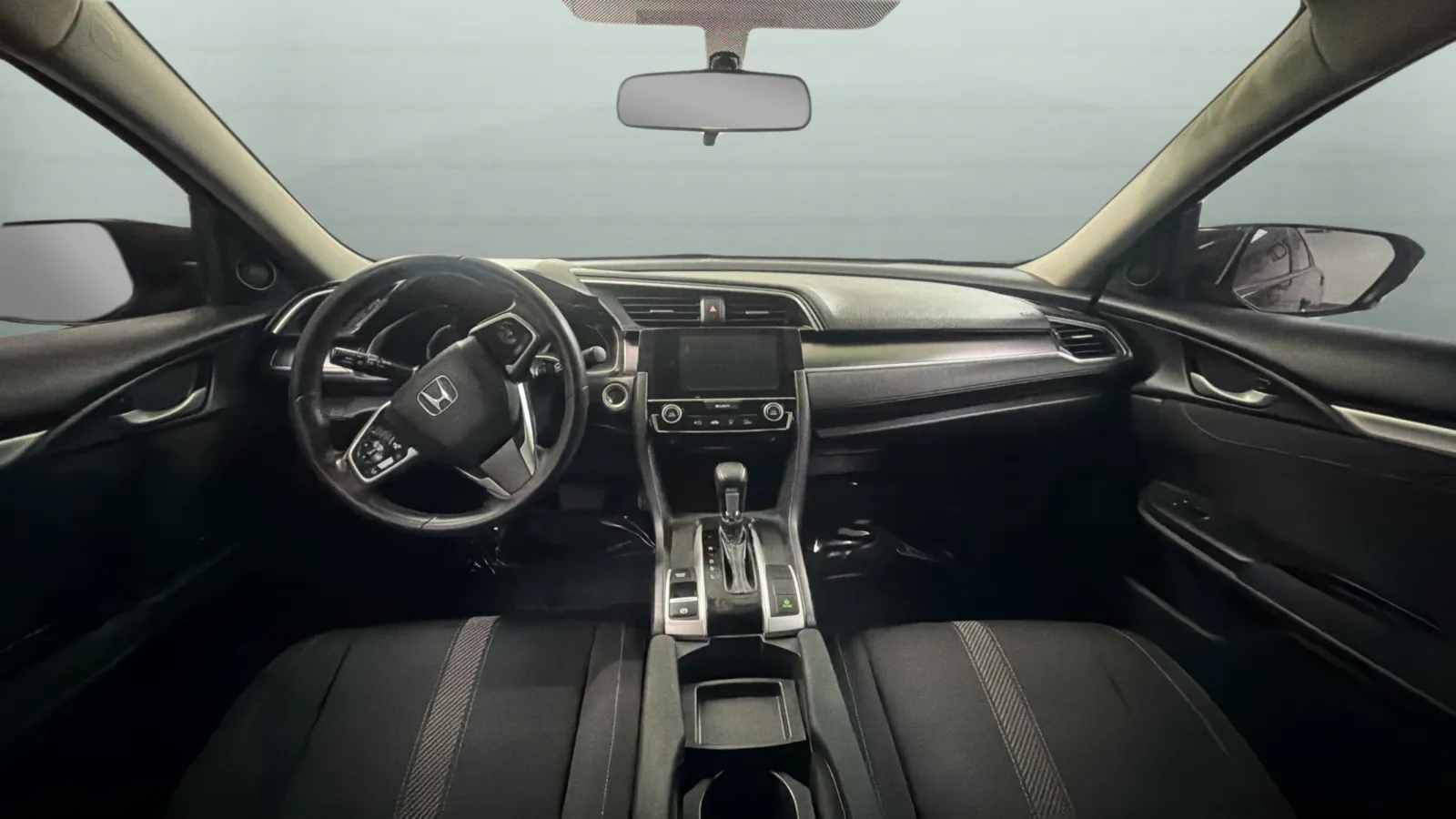 Honda Civic photo 10