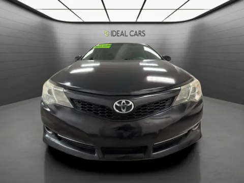 Photos of 2013 Toyota Camry SE for sale in Mesa, AZ at Ideal Cars - Broadway