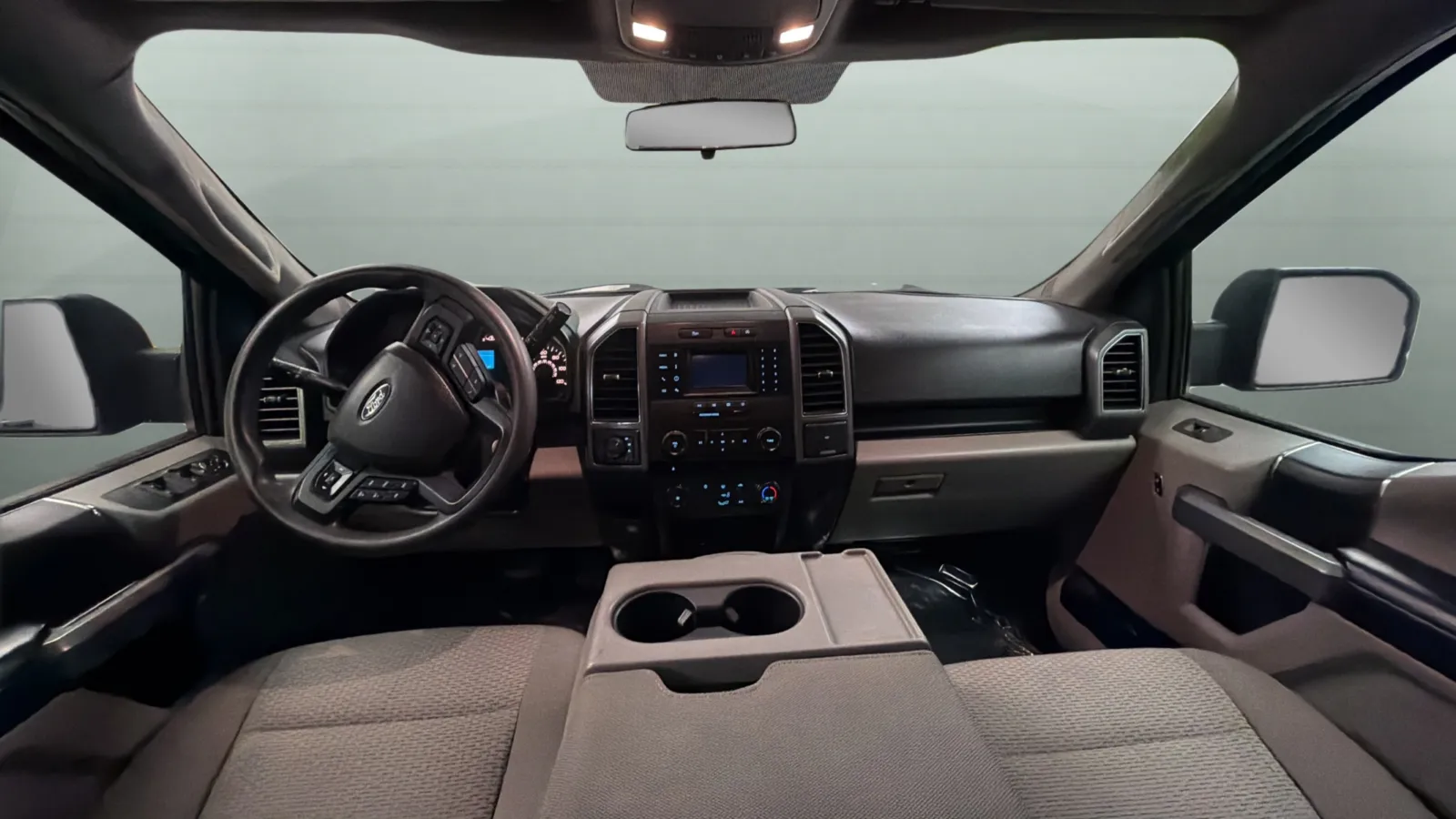 Ford F-150 photo 9