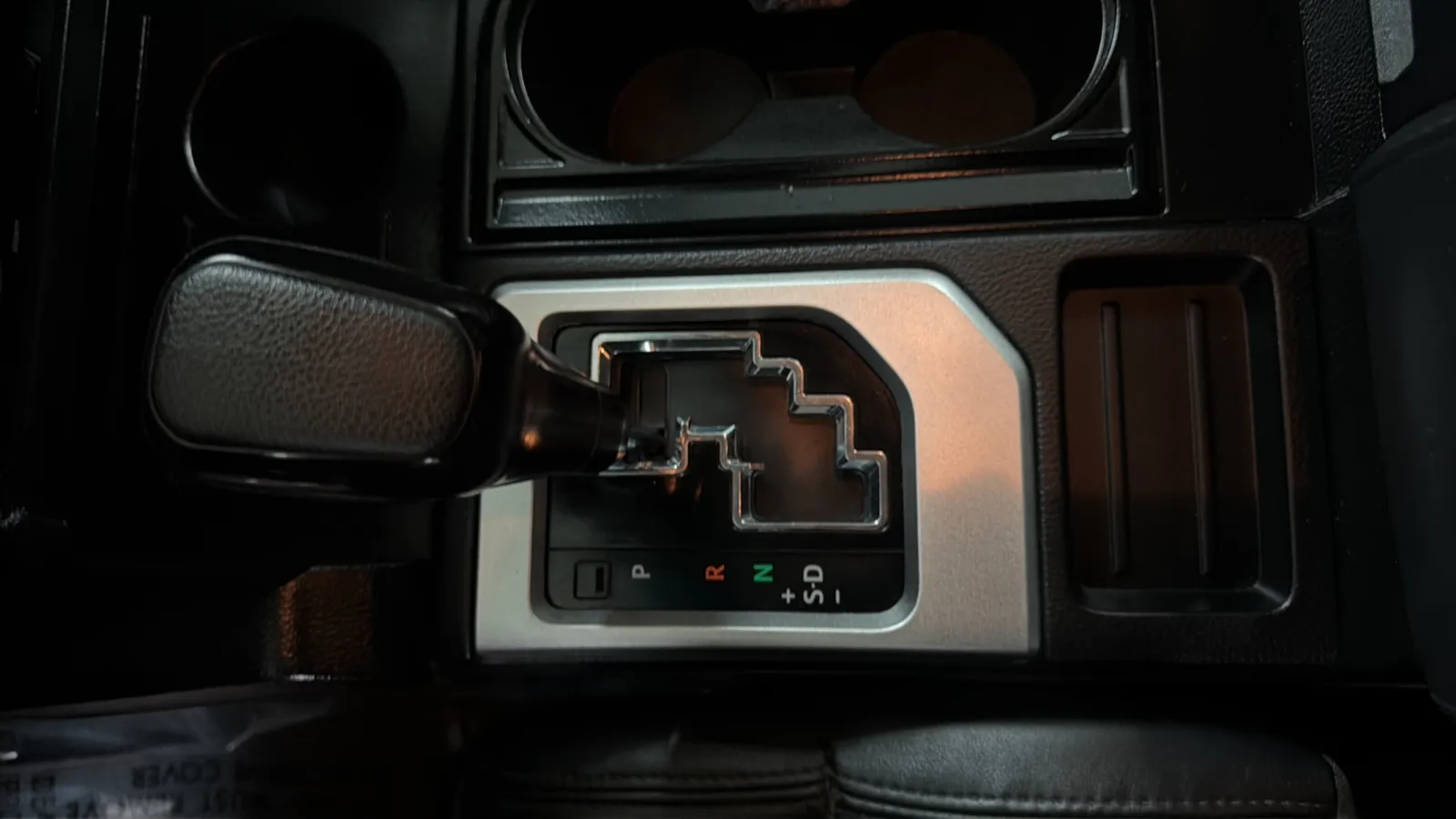Toyota Tundra photo 12
