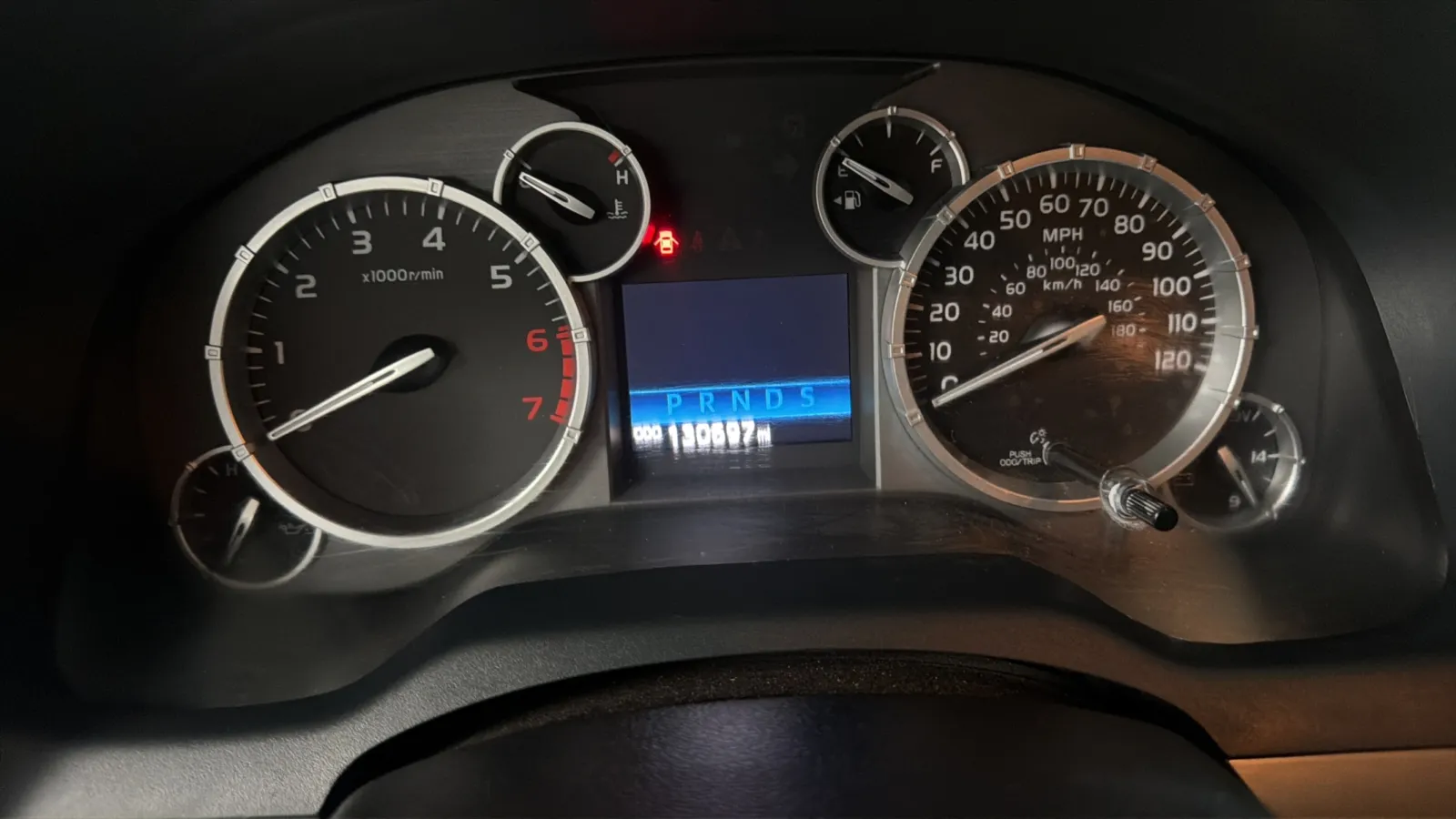 Toyota Tundra photo 11