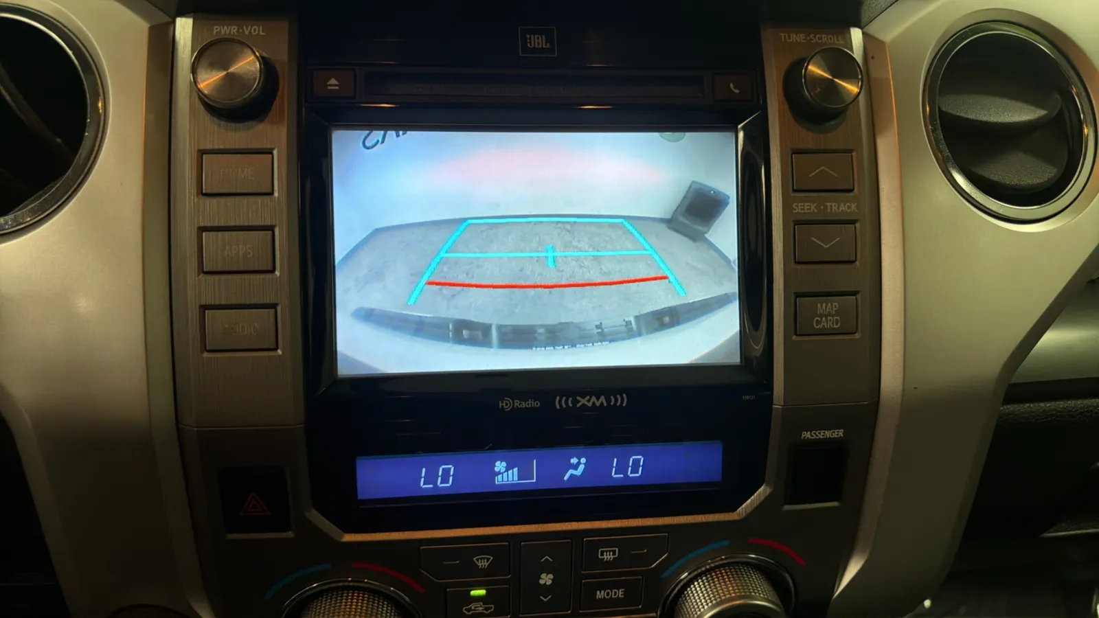 Toyota Tundra photo 14