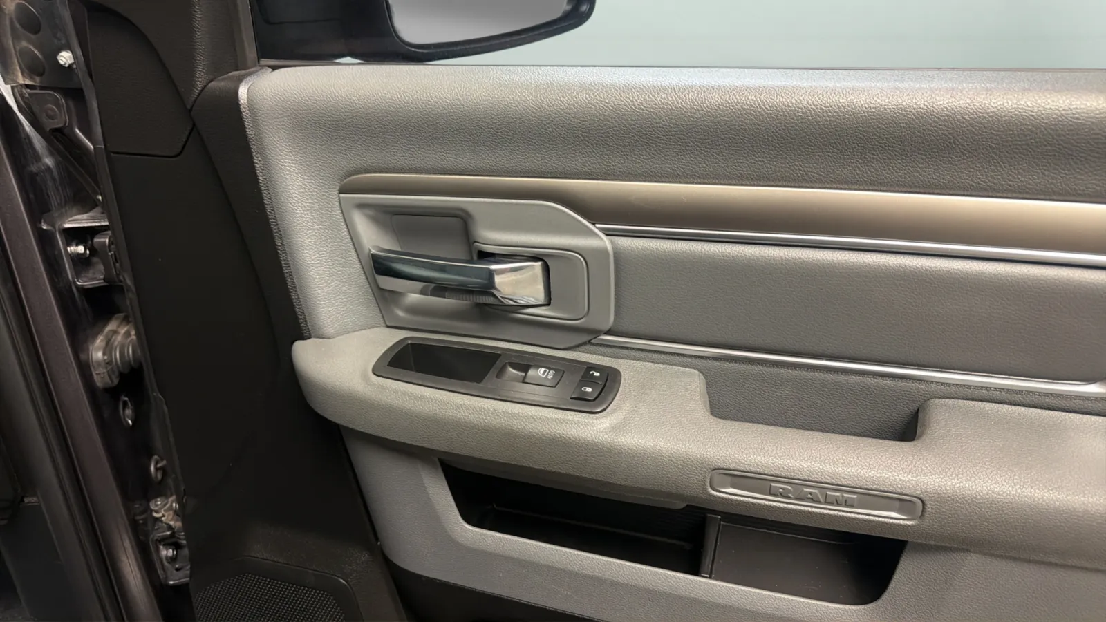 Ram 1500 photo 17