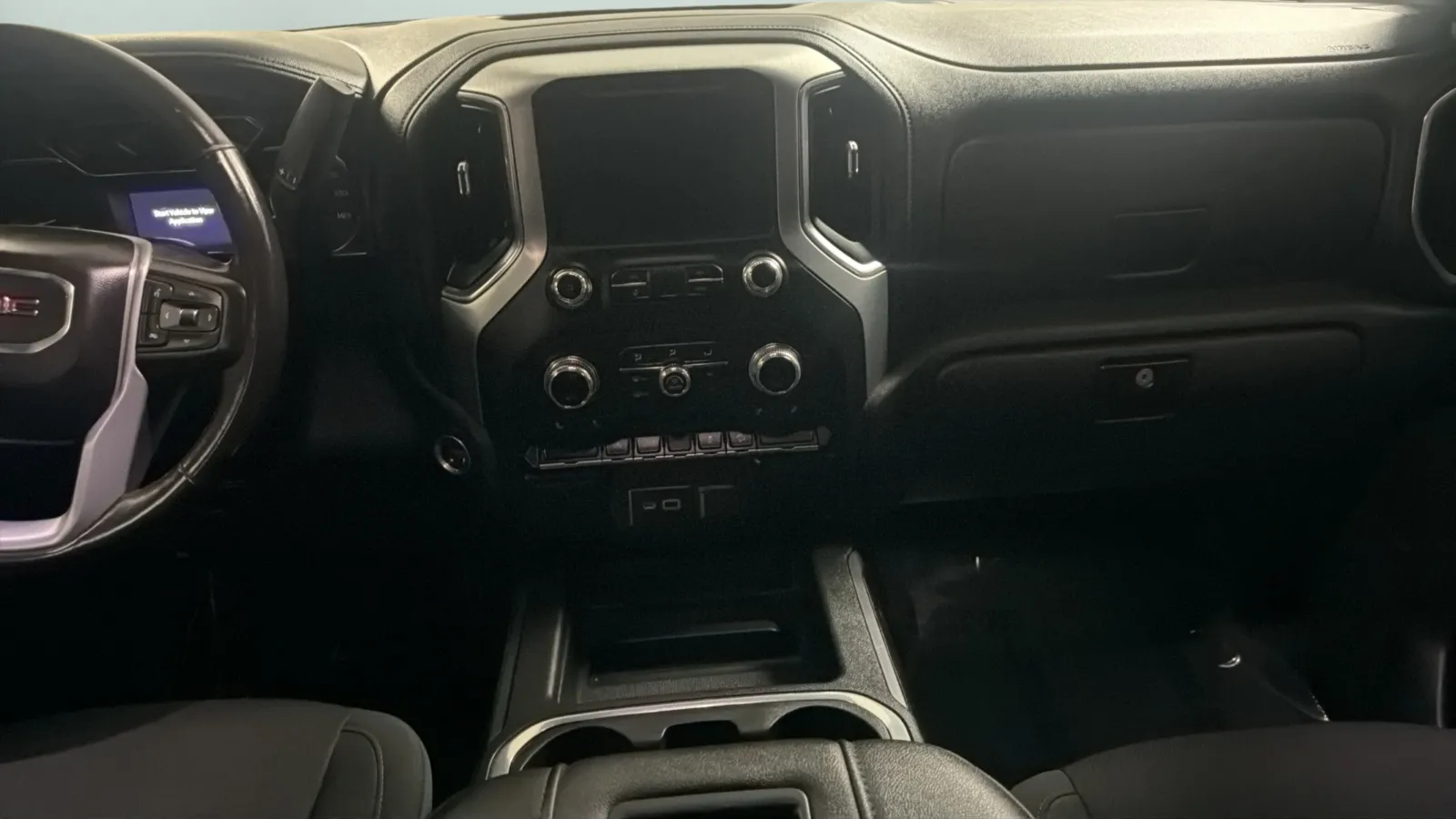 GMC Sierra photo 16