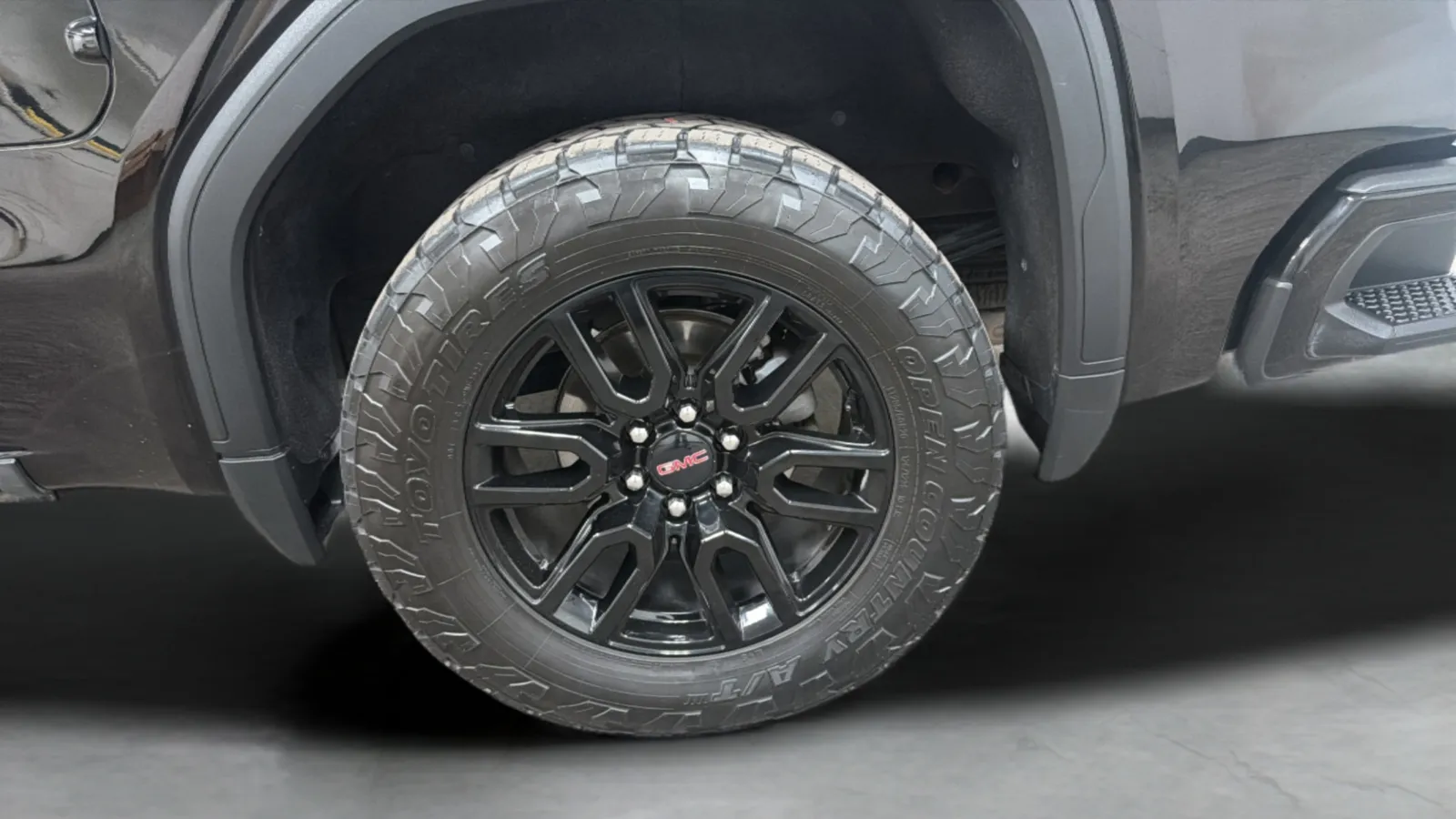 GMC Sierra photo 28