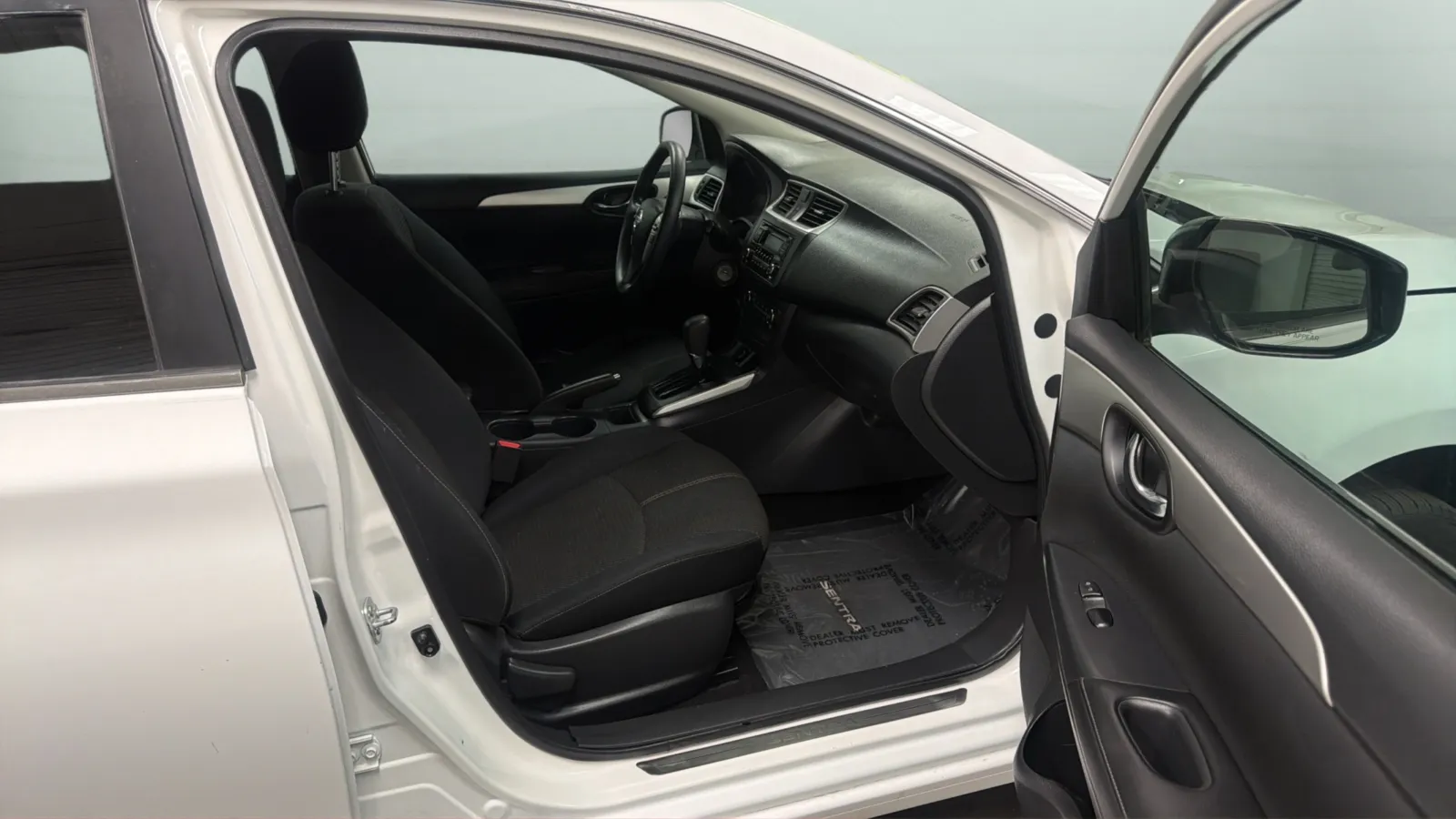 Nissan Sentra photo 20
