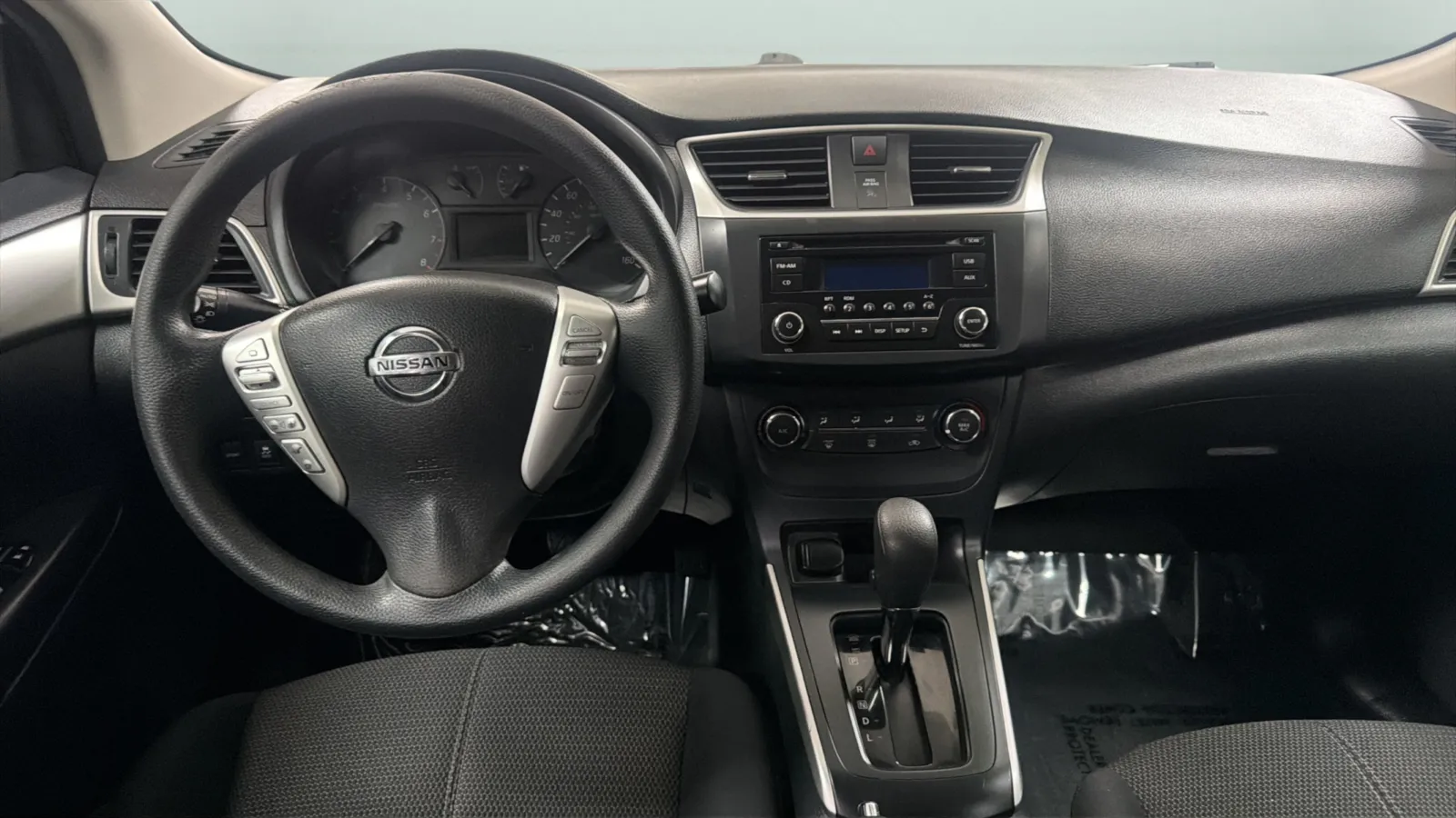 Nissan Sentra photo 10