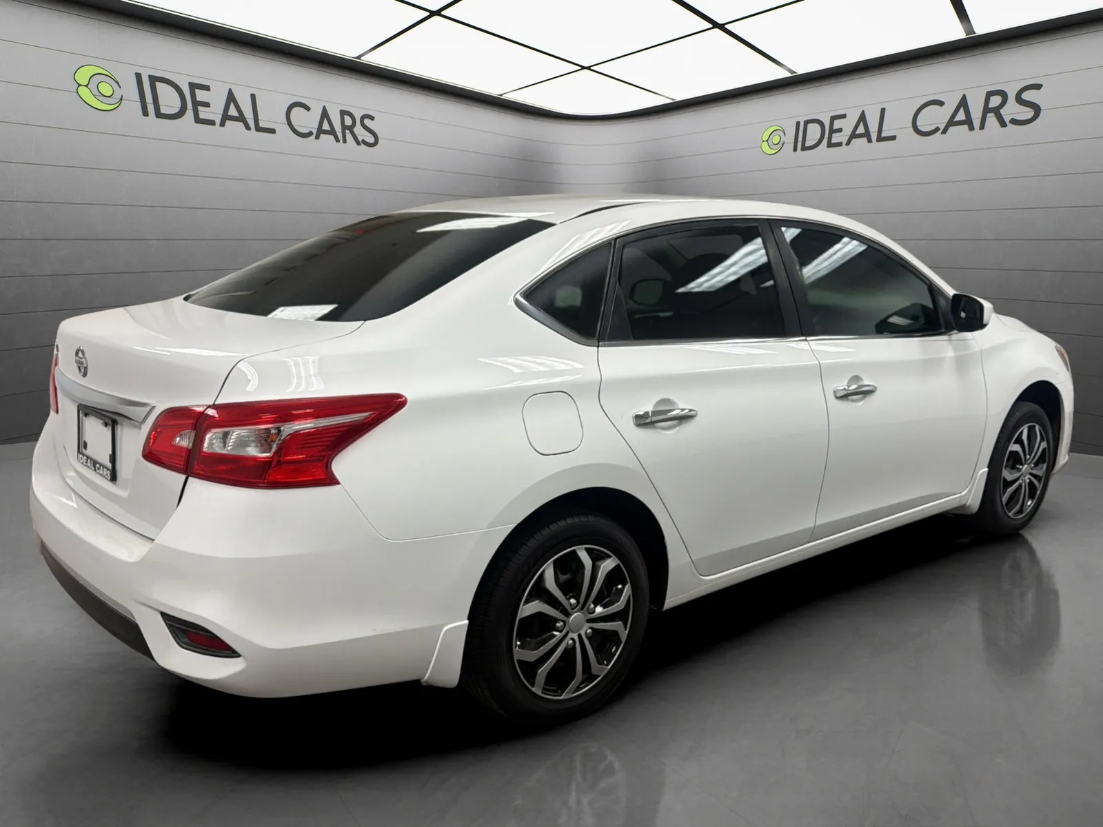 Nissan Sentra photo 5