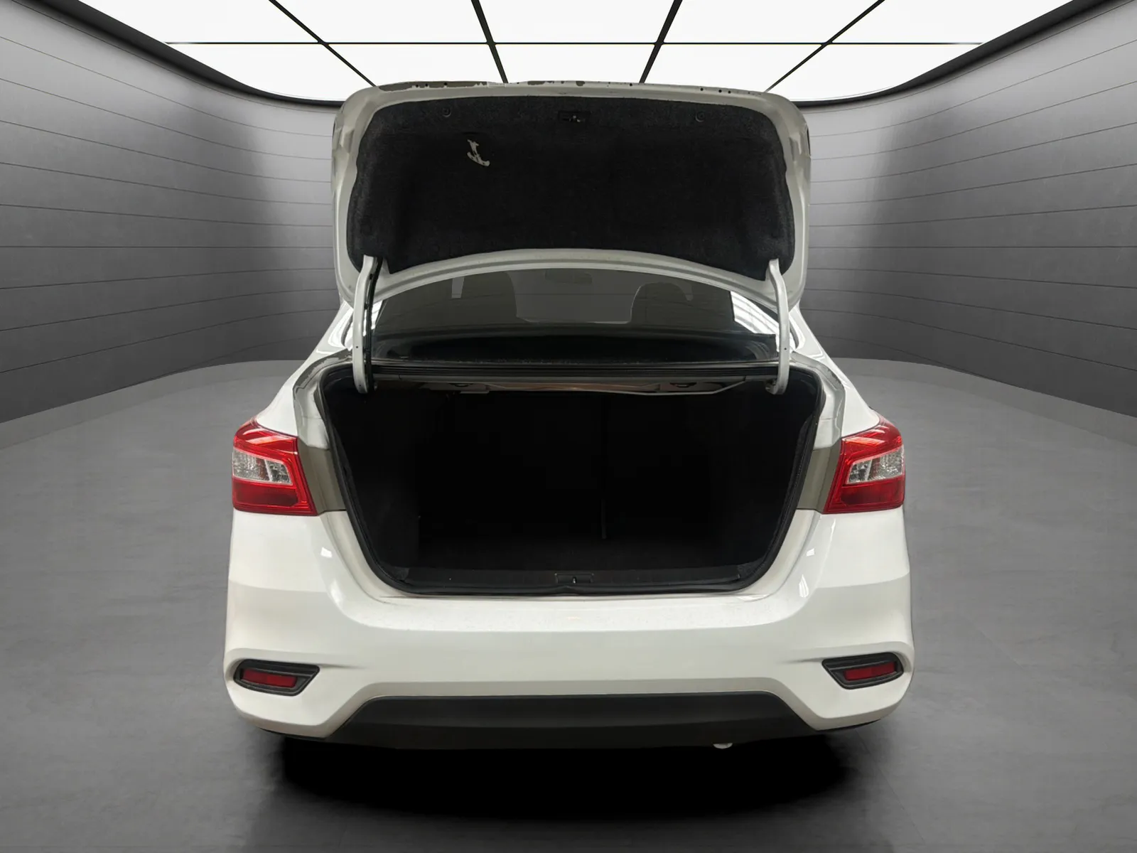 Nissan Sentra photo 18