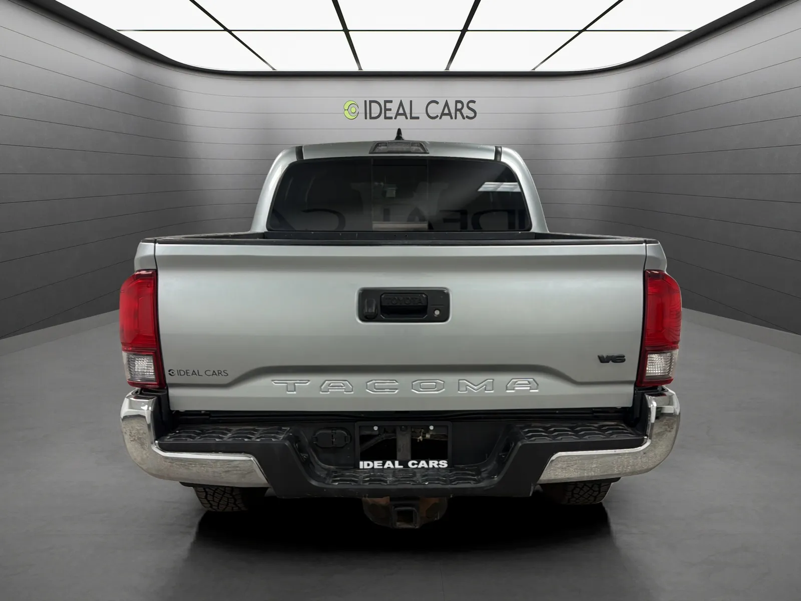 Toyota Tacoma photo 6