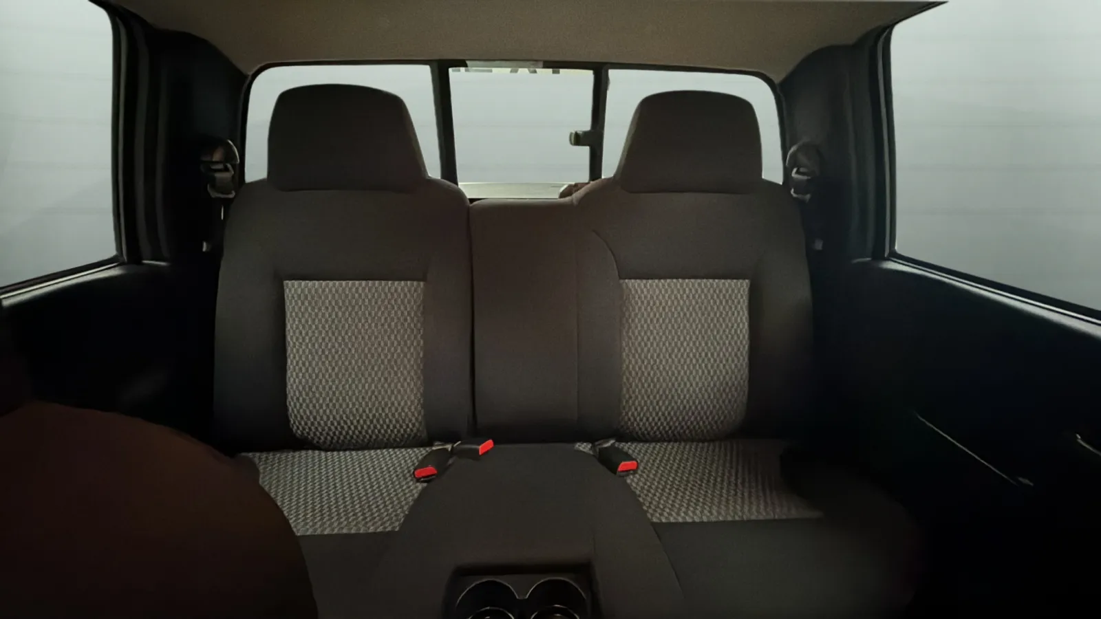 Chevrolet Colorado photo 17