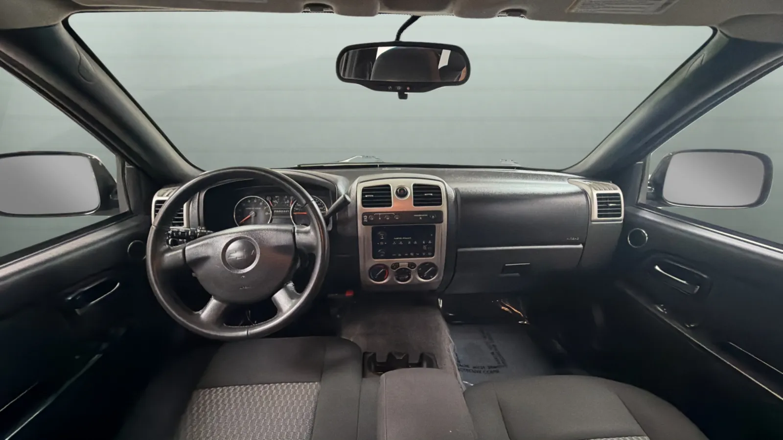 Chevrolet Colorado photo 9