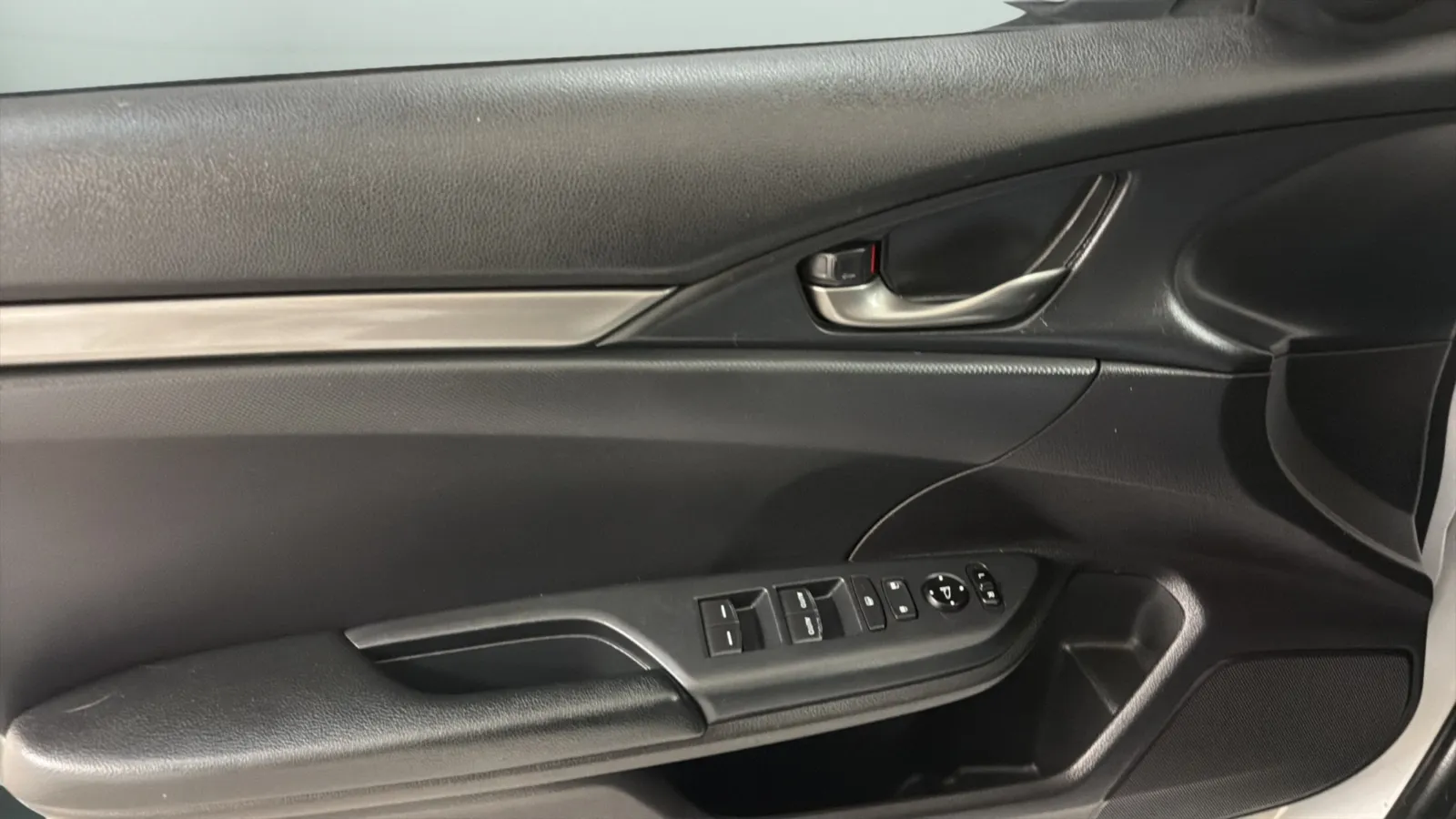 Honda Civic photo 17