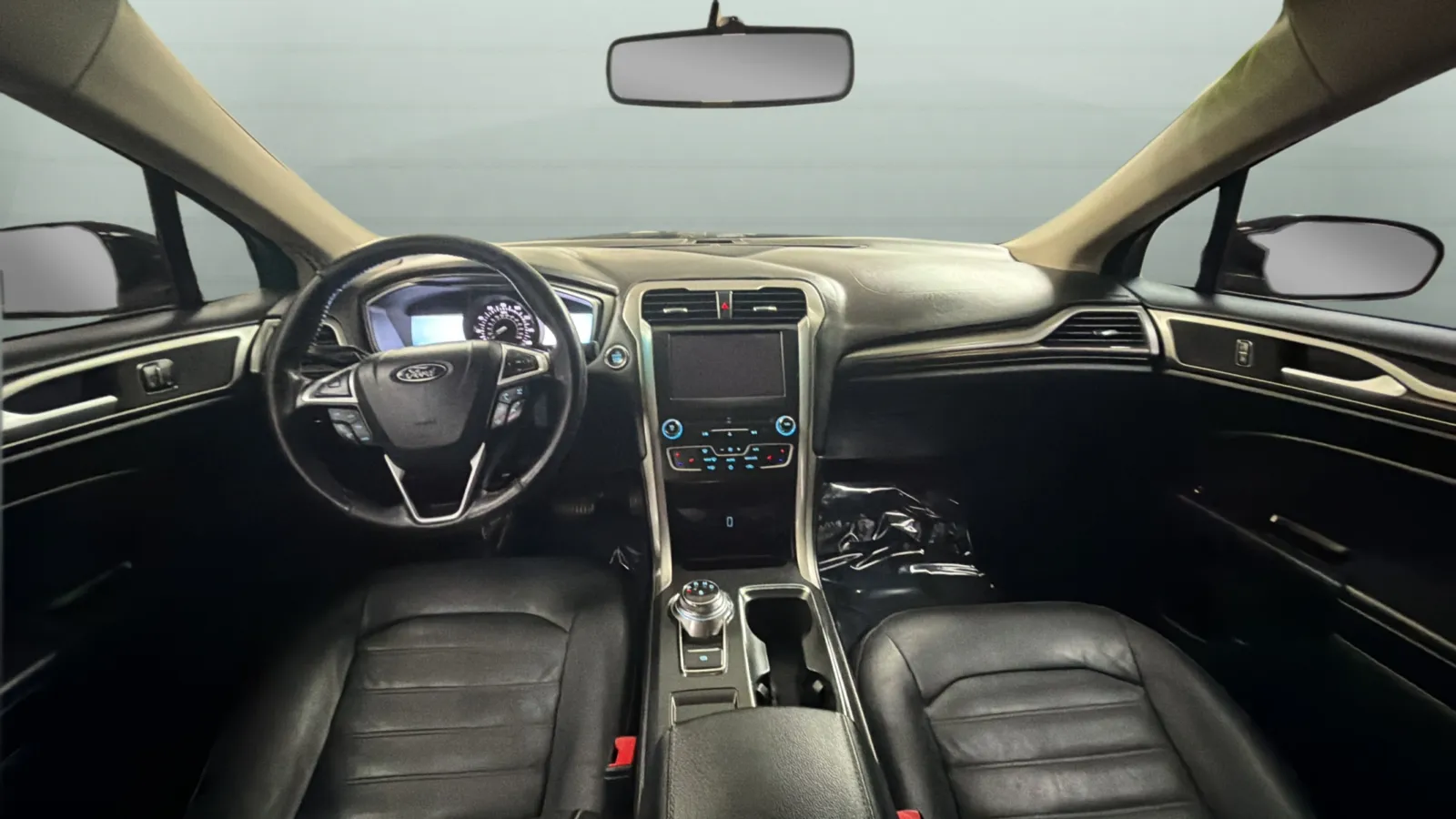 Ford Fusion photo 9