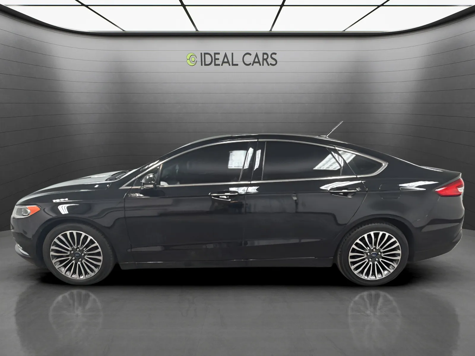 Ford Fusion photo 8